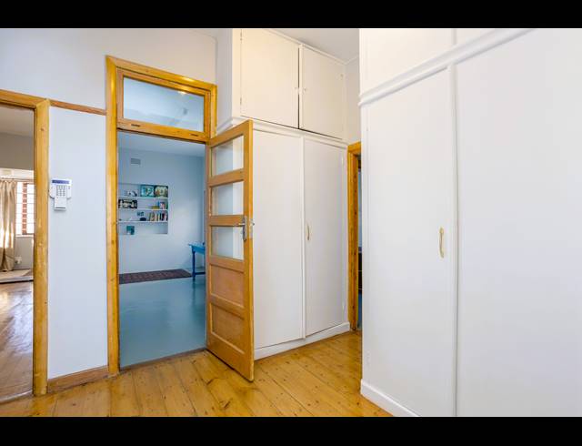 3 BEDROOM FREESTANDING TO LET IN MUIZENBERG